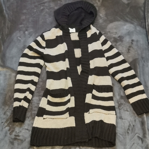Hooded cardigan size M,  NWT - Picture 1 of 5